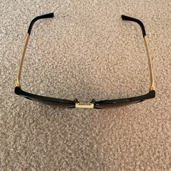 🖤 Versace Black & Gold Cat Eye Sunglasses – Model 4366 - Picture 8 of 8